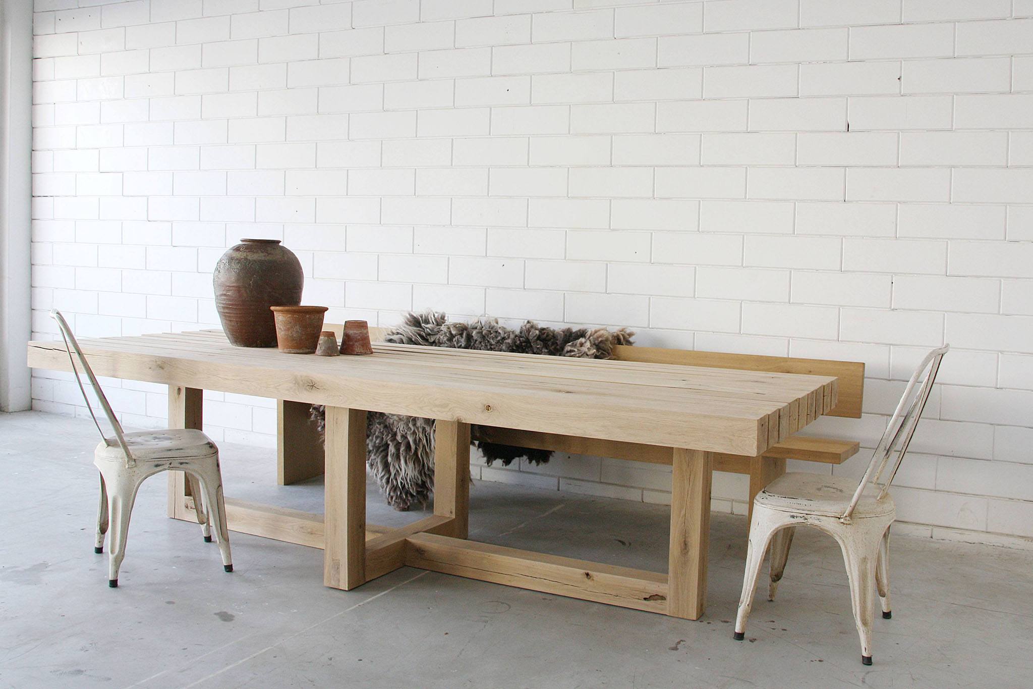 tuintafel / ontwerp uit 2014 van Joeri Koolhoven